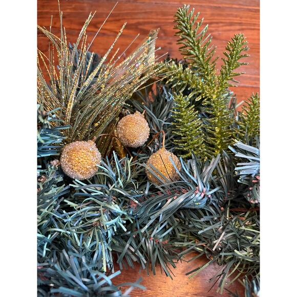 Handmade 19” Wreath: Pears, Apples, Fruit, Gold Baubles Wire Back - Picture 6 of 7